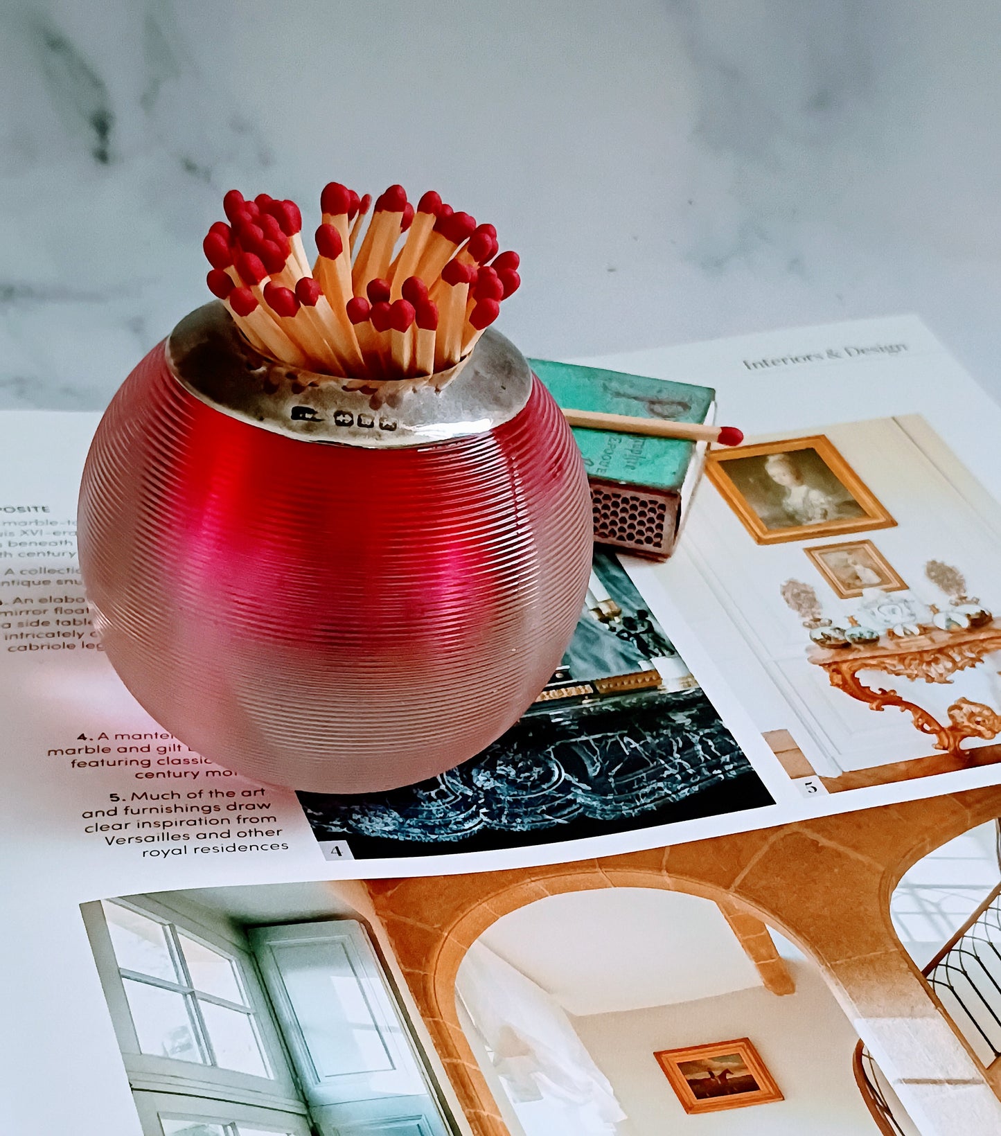English Rose Pink Ribbed Glass Match Striker