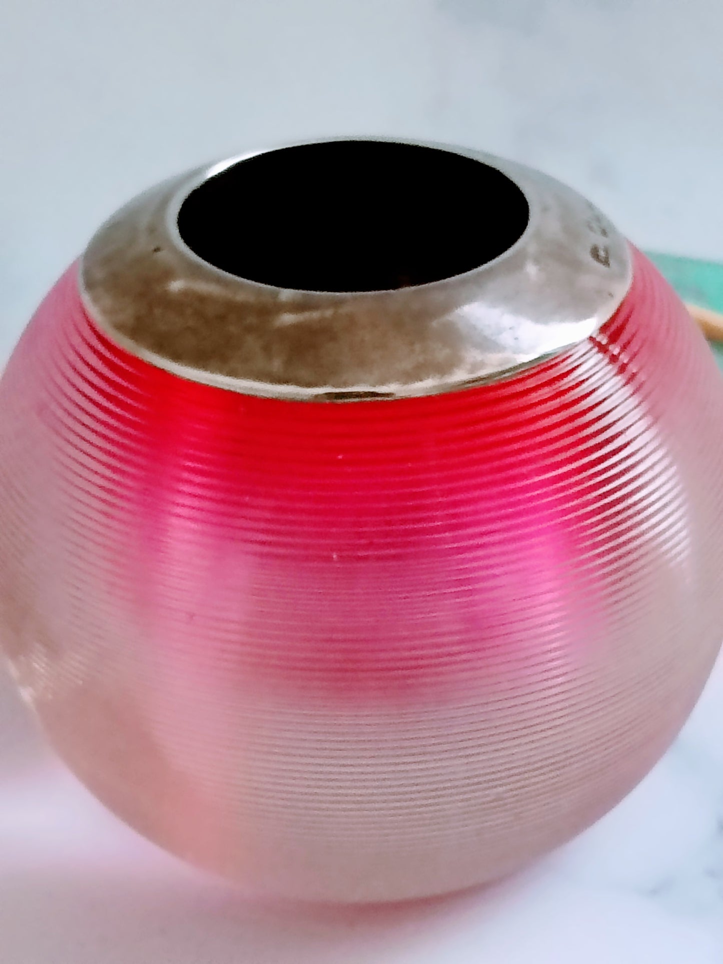 English Rose Pink Ribbed Glass Match Striker