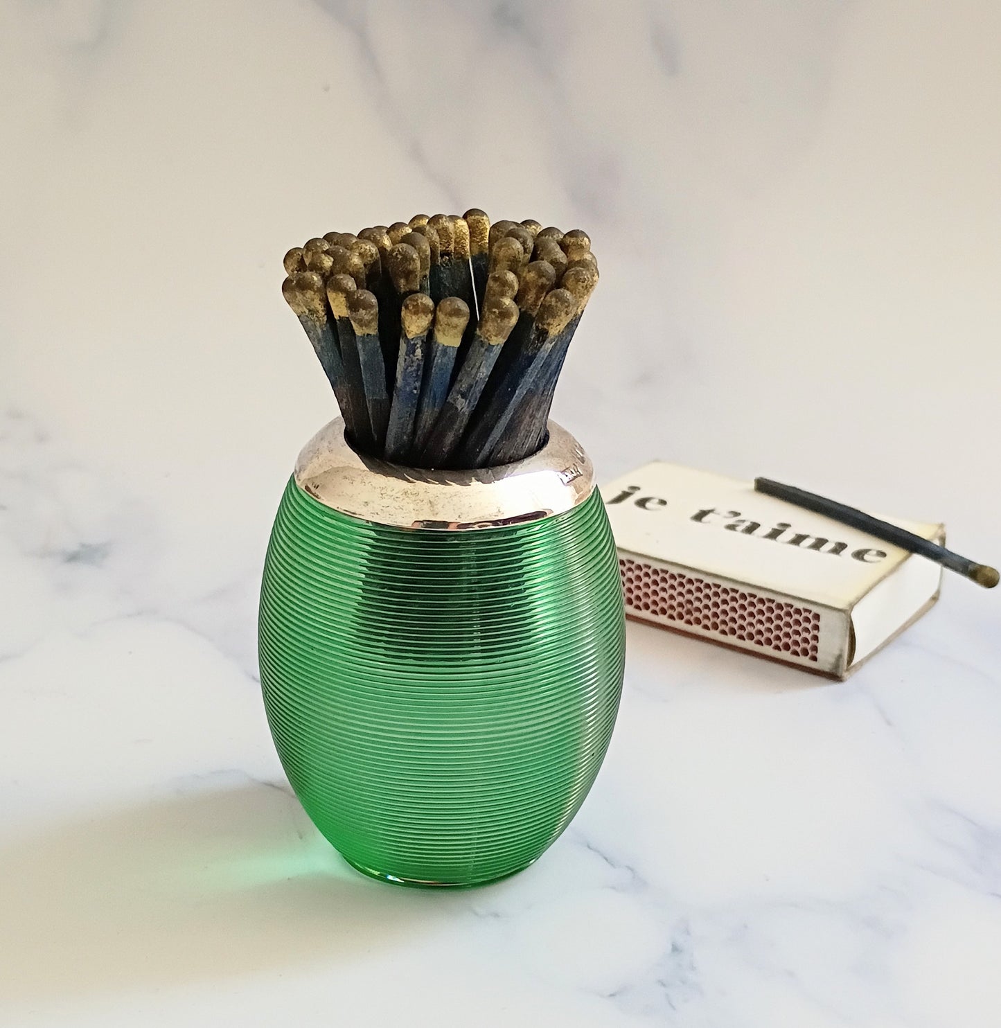 Antique 1901 English Emerald Green Glass Match Striker
