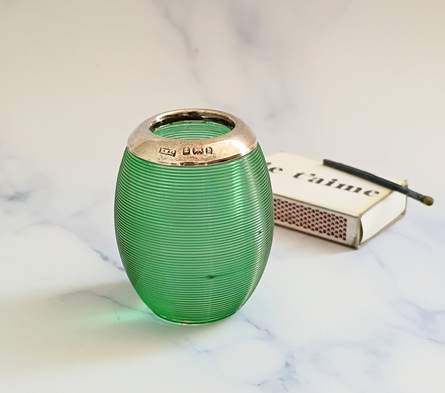 Antique 1901 English Emerald Green Glass Match Striker